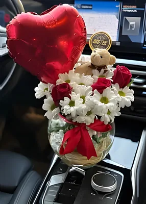 Fanusta 3 Gül Papatya Ayıcık ve Kalp Balon Hediye
